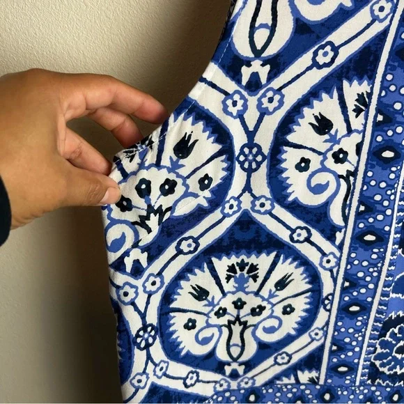 Haute Hippie style Batik printed sleeveless tank blouse size: XL - Picture 3 of 10